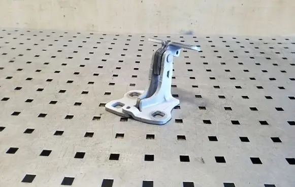 Tesla Model 3 Front door lower hinge FLL037F