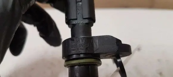 BMW 1 E81 E87 Camshaft position sensor 780309301