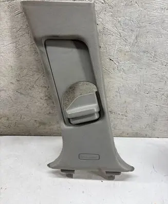 Mercedes-Benz C W204 (B) pillar trim (top) A2046900325