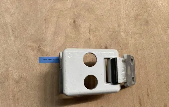 Mercedes-Benz Sprinter W907 W910 Loading door hinge set ZAWIAS910GRNYPRAWY