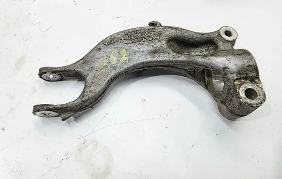 Audi Q5 SQ5 Lower shock absorber bracket 4M0413038