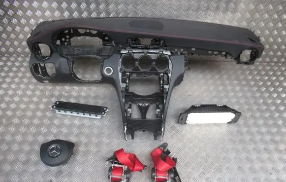 Mercedes-Benz C W205 Dashboard A2056804205