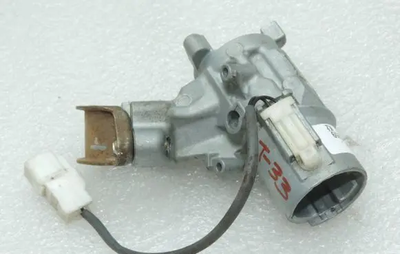 Toyota RAV 4 (XA20) Engine start stop button switch 4528042100 4528042120 45280-42100