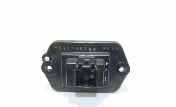 Mazda 6 Heater blower fan relay PM010010B