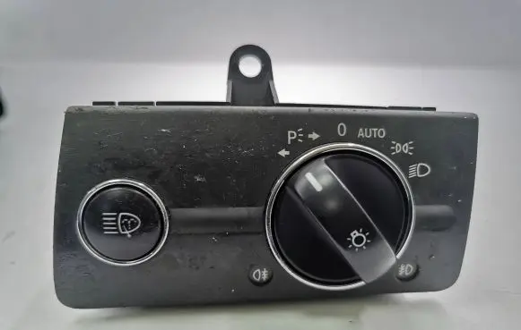 Mercedes-Benz C W203 Light switch 2115450404 04056050