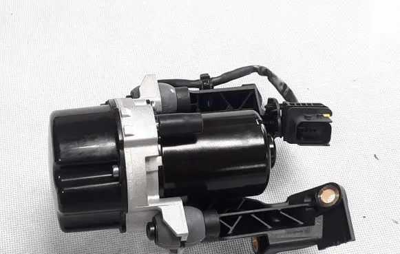 Mercedes-Benz EQA Vacuum pump A0004303500