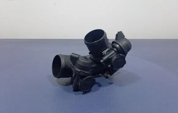 Peugeot 407 Throttle body valve 9646846380