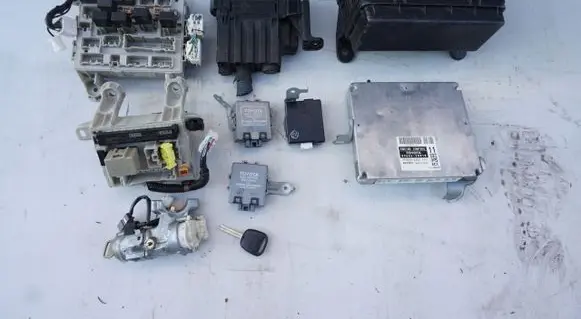 BMW 3 E90 E91 Engine control unit/module ECU