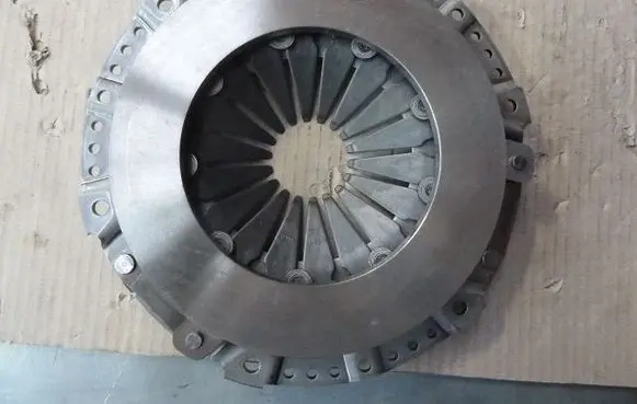 Mercedes-Benz Vito Viano W638 Pressure plate 3082219134-T