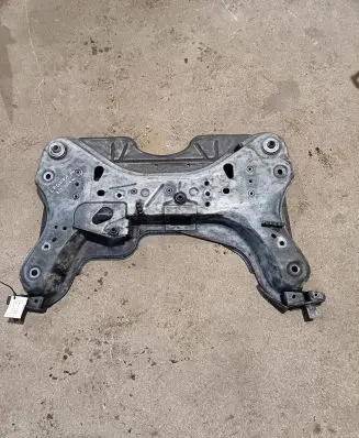 Renault Laguna II Front subframe