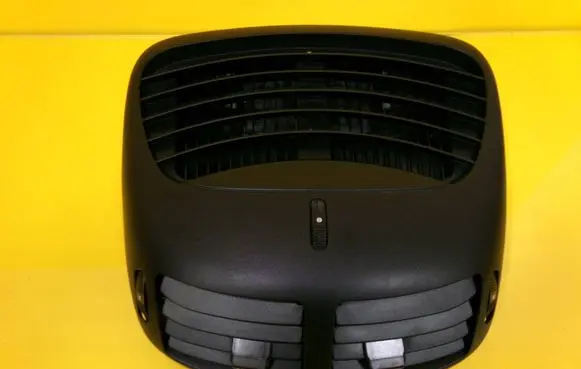 Alfa Romeo 147 Dash center air vent grill 225501