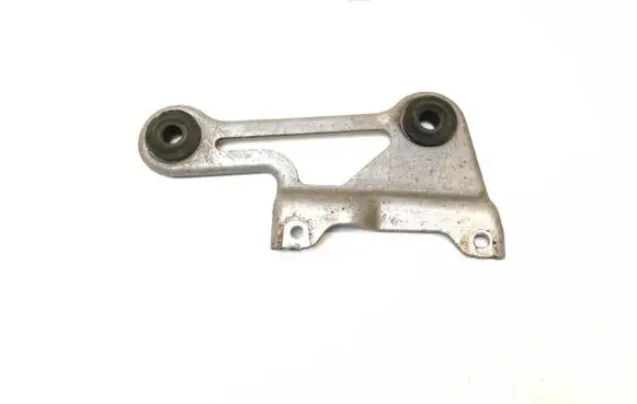 Audi A8 S8 D4 4H Intercooler pipe mounting bracket 4H0145841E