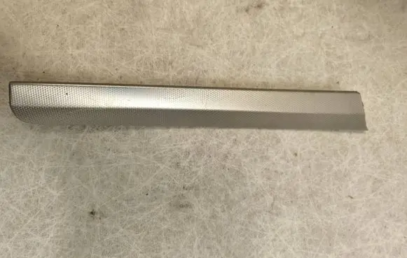 Audi Q7 4L Front door trim bar 4L0867410