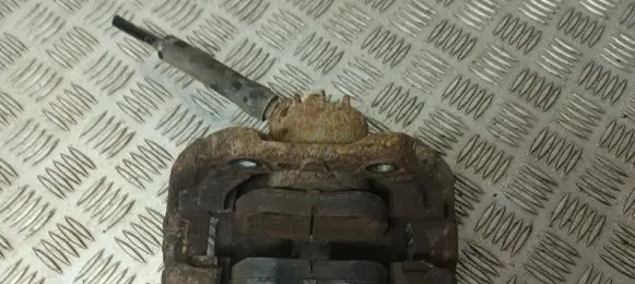 Peugeot 307 Front brake caliper