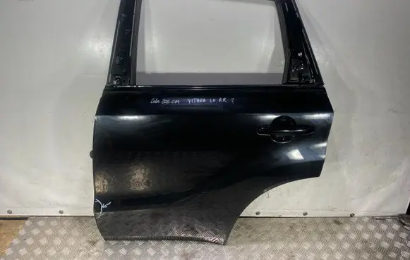 Suzuki Vitara (LY) Rear door ZCEC04