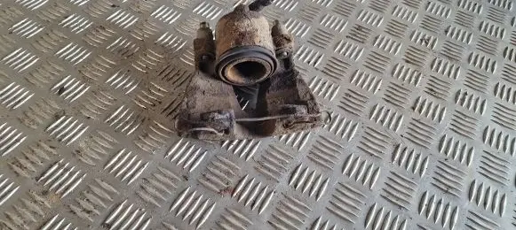 Opel Zafira A Front brake caliper