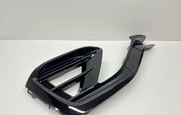 Volkswagen Arteon Front bumper lower grill 8G8853665E 8G8853665