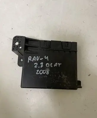 Toyota RAV 4 (XA30) Comfort/convenience module 8865042230