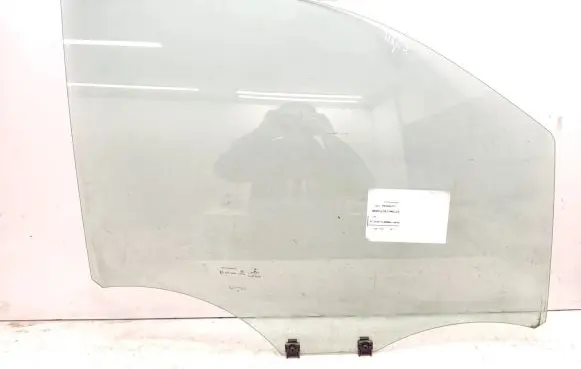 Peugeot Traveller Front door window glass four-door 43R00049 E000292