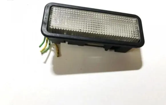 Peugeot 605 Rear seat light