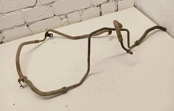 Mitsubishi Endeavor Power steering hose/pipe/line