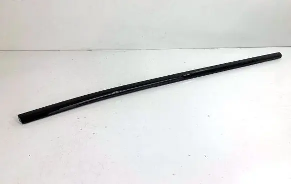 BMW X5 G05 Loading door glass trim molding 7444067