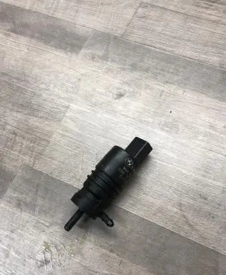 Windscreen/windshield washer pump