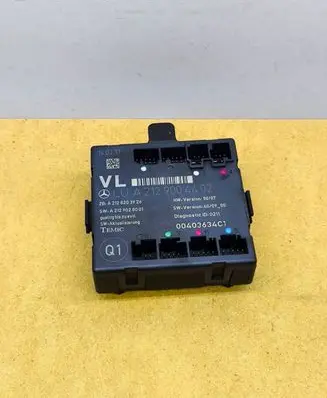 Mercedes-Benz C W204 Door control unit/module A2129004402 A2128203926 A2129028001