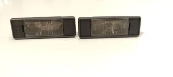 Citroen C6 Number plate light 153012