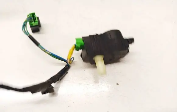 Mitsubishi Outlander Air flap motor/actuator CSA512T010 VHB3030005A