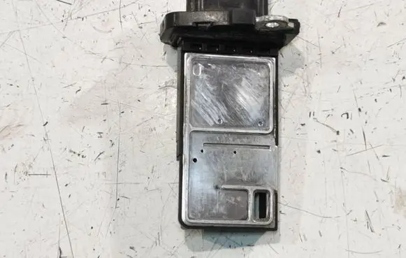 Nissan Navara D40 Mass air flow meter 226807S000