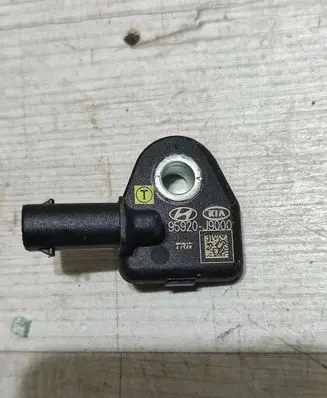 Hyundai Kona I Airbag deployment crash/impact sensor 95920J9000