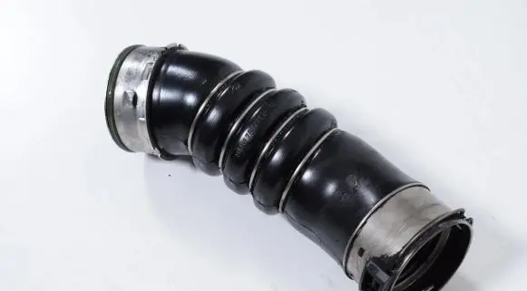 BMW 1 E81 E87 Intercooler hose/pipe 7802752