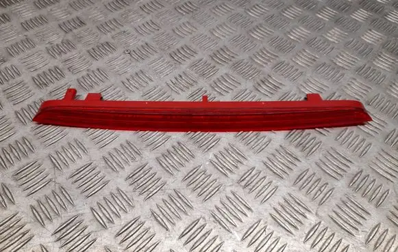 Audi Q3 F3 Third/center stoplight 8V0945097D
