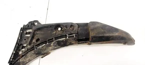 Volvo XC90 Front bumper mounting bracket 08620564
