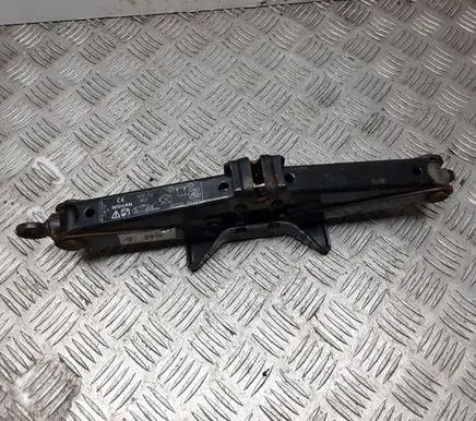 Nissan Almera N16 Lift Jack 99550 AV701