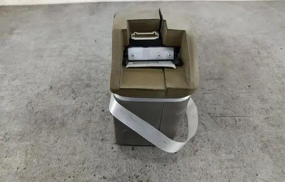 Mercedes-Benz A W168 Central locking vacuum pump 