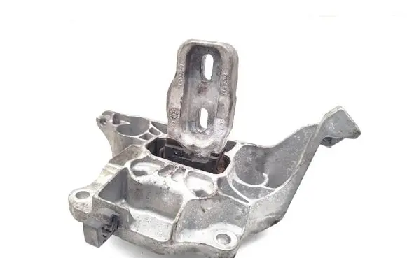 Peugeot 2008 II Engine mount bracket 9824312980