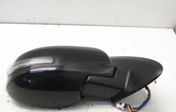Mitsubishi Outlander Front door electric wing mirror 110729