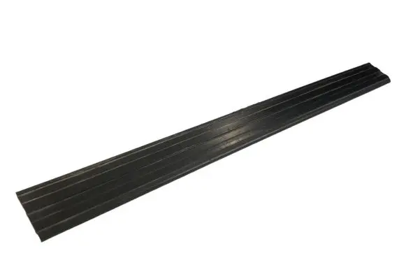 BMW 3 E30 Side skirt front trim 