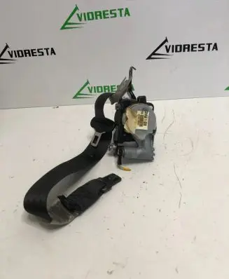 KIA Sportage Front seatbelt 888203U200