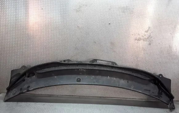 Volvo V70 Wiper trim 9190000