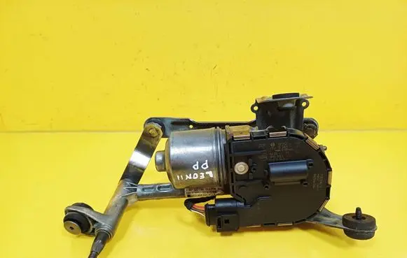 Seat Leon (1P) Front wiper linkage and motor 1P0955120 0390241921