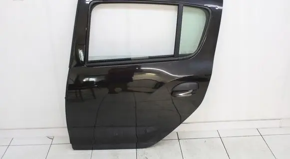 Dacia Sandero Rear door NV676