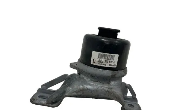 Land Rover Range Rover Evoque L538 Engine mount bracket BJ326F012AB G3046001
