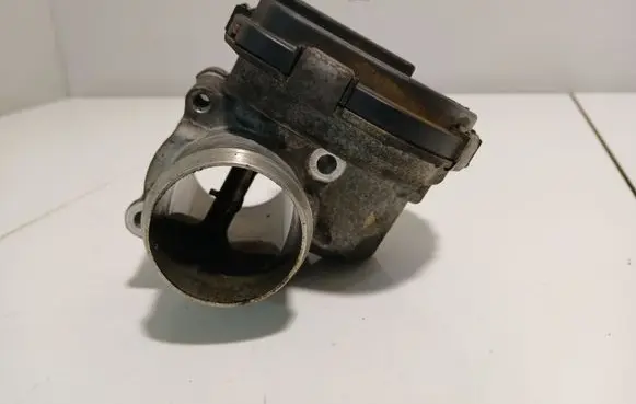 Ford Focus Throttle valve 9673534480