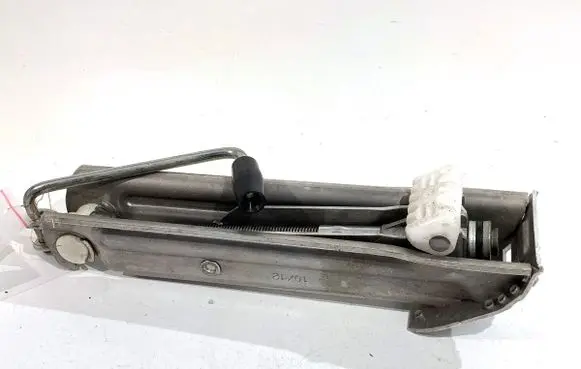 Mercedes-Benz E W212 Other under body part A2125800118