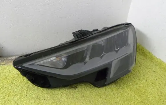 Audi A3 8Y Headlight/headlamp