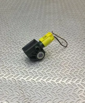 Mercedes-Benz E A207 Airbag deployment crash/impact sensor A1729056000