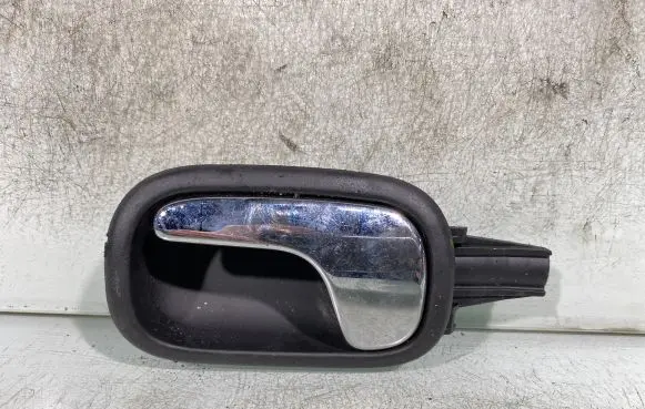 Rear door interior handle